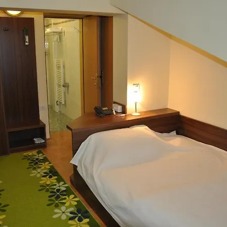 Penzion Kmecki Hram Ljubljana Room photo